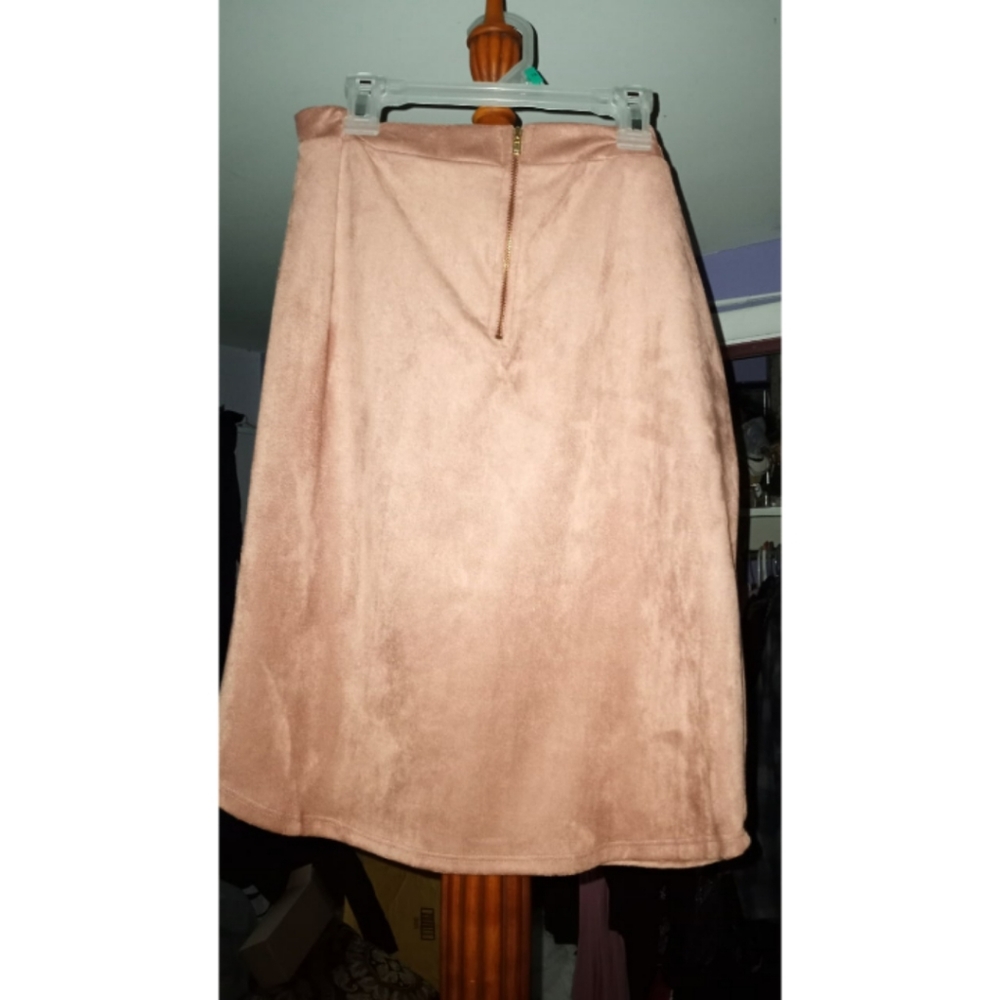 Pink faux suede stretch pencil skirt ( worn once)